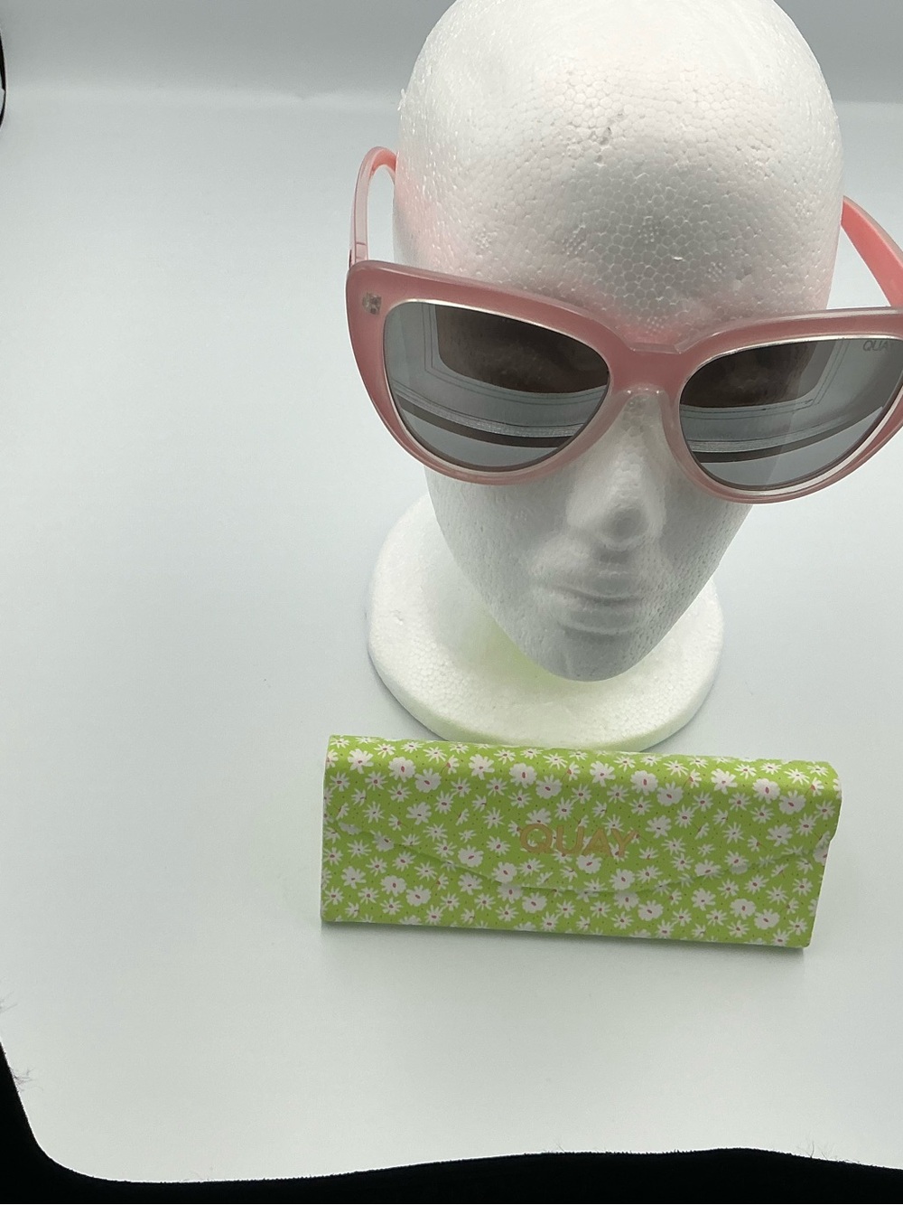 Stylish Quay Pink Cat-Eye Sunglasses for Women